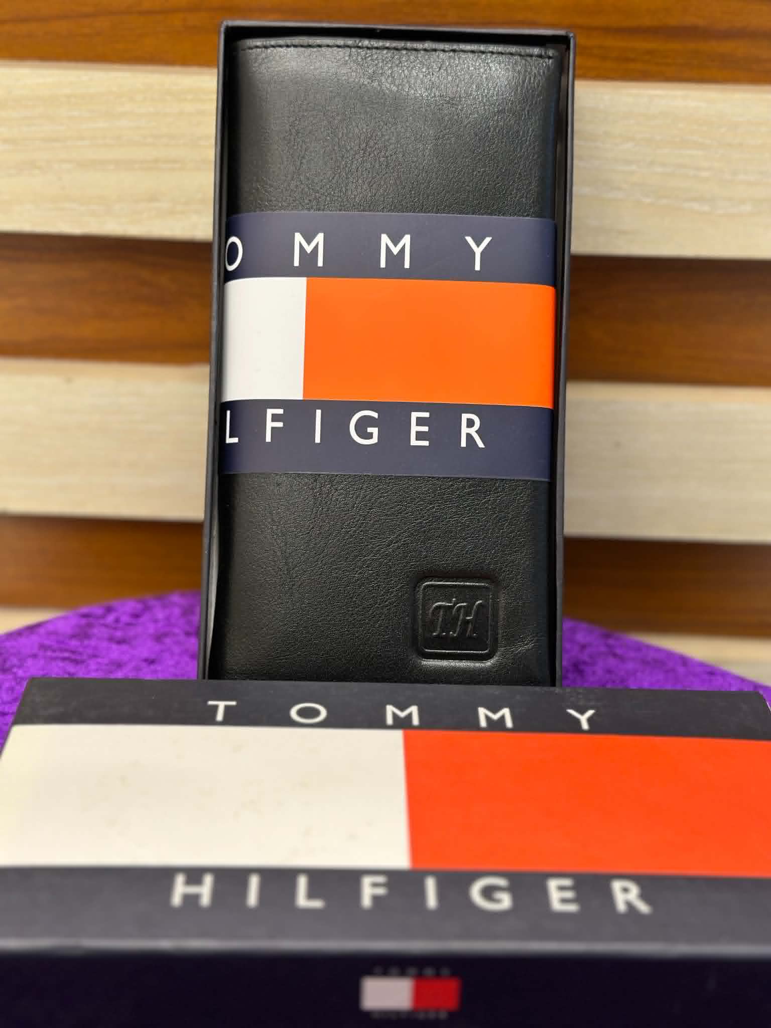 TOMMY HILFIGER PHONE HOLDER LONG WALLET