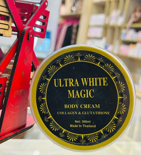 ULTRA WHITE MAGIC Body CREAM 300ml